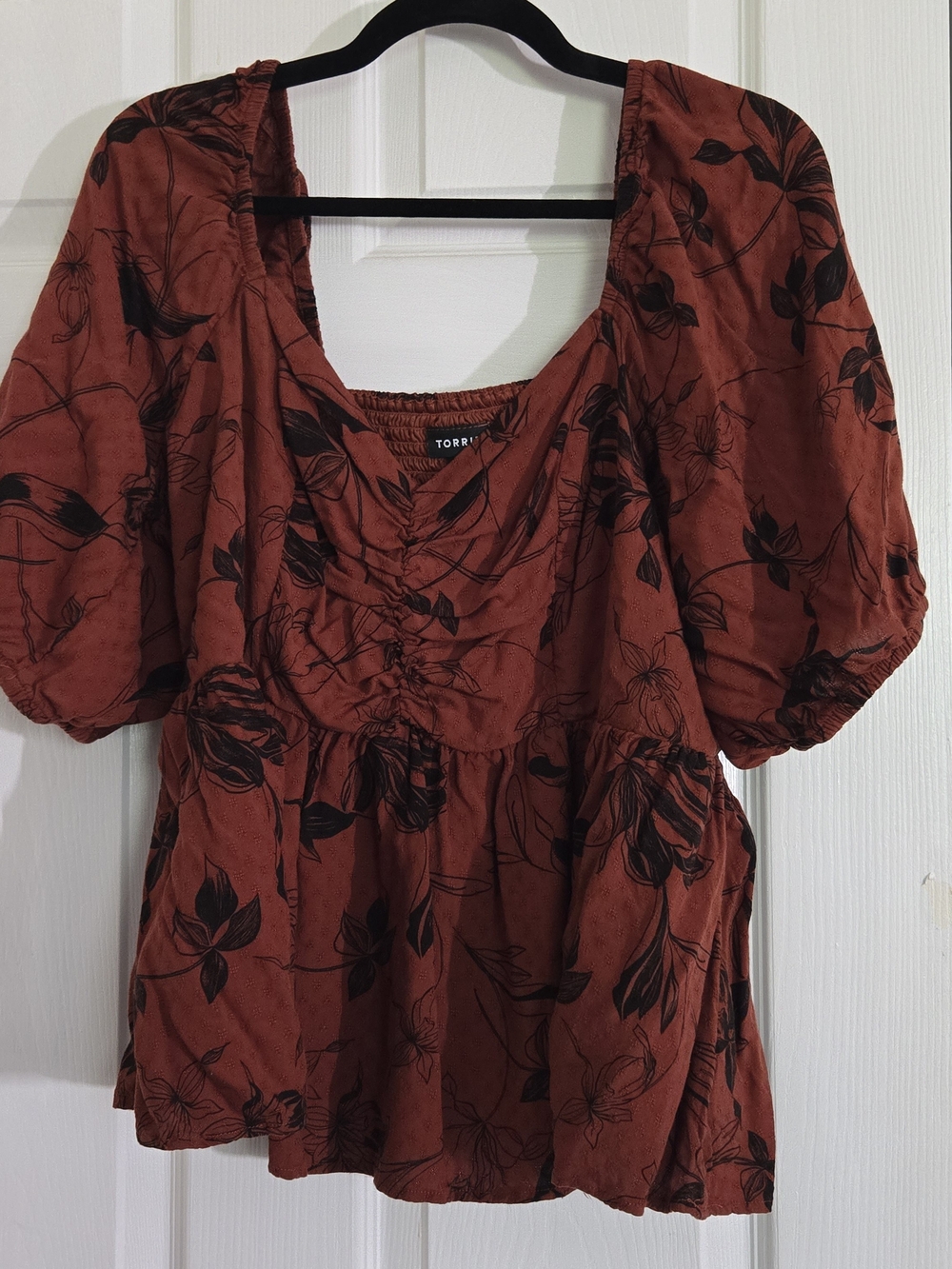 torrid Rust Floral Puff Sleeve Peasant Top